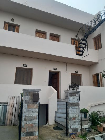 Image No.2-5 Bed House for sale