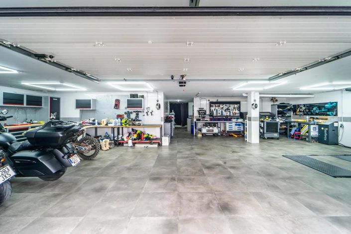 Image No.11-4 Bed Villa for sale