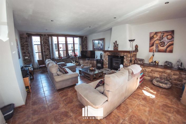 Image No.23-5 Bed Villa for sale