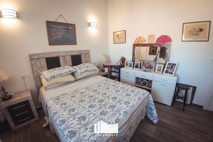 Image No.28-5 Bed Villa for sale