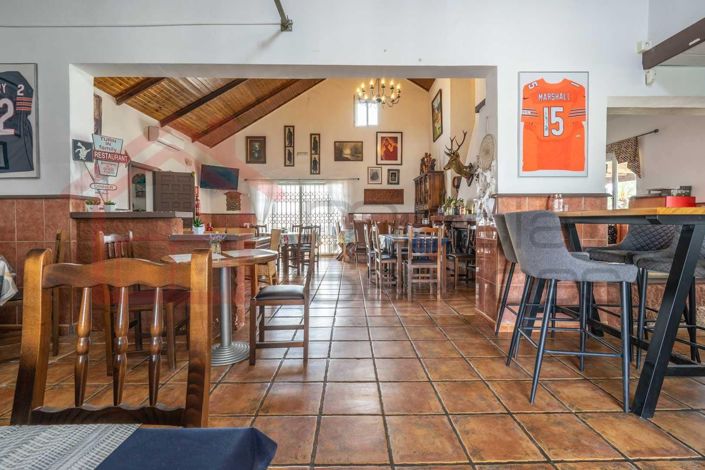 Image No.3-Villa de 4 chambres à vendre à Gea y Truyols