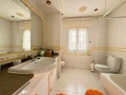 Image No.9-Villa de 5 chambres à vendre à La Manga del Mar Menor