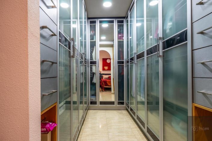 Image No.11-5 Bed Villa for sale