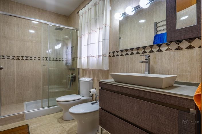 Image No.12-5 Bed Villa for sale