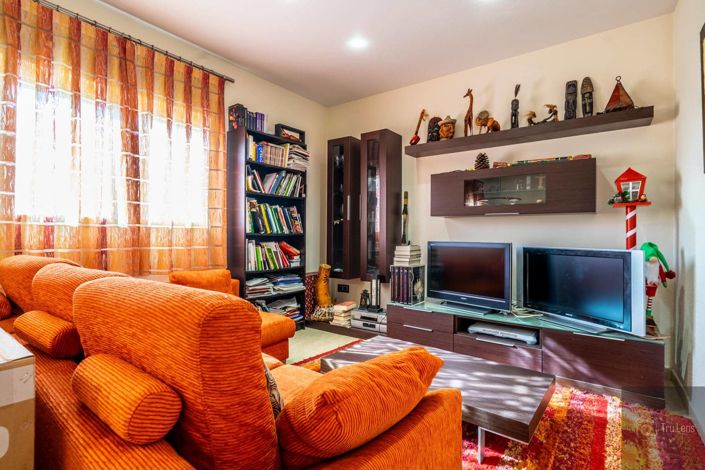 Image No.17-5 Bed Villa for sale