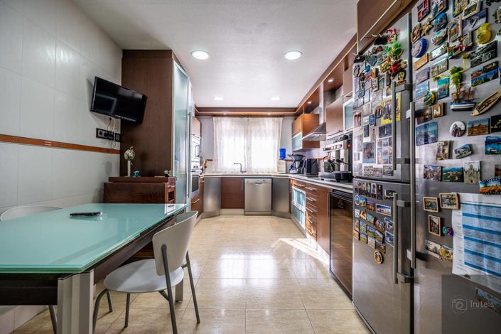 Image No.24-5 Bed Villa for sale