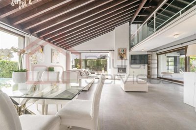 ctgxoprgcuqxyfblhmtala