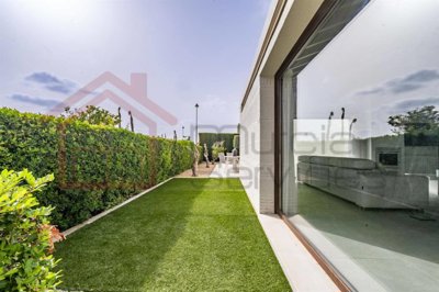 yd7hlnqdruifei83b7hsw