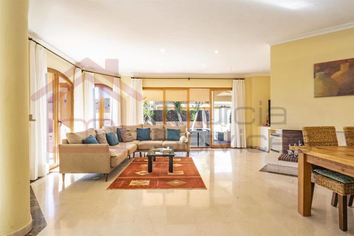 Image No.3-Villa de 4 chambres à vendre à La Manga Club