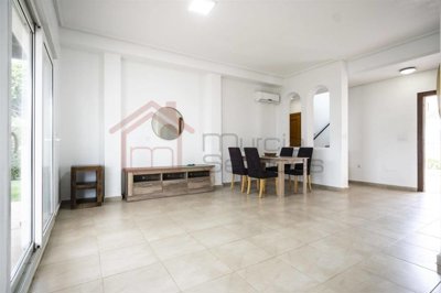 0jbpzo8iek25m2jkai3uiq