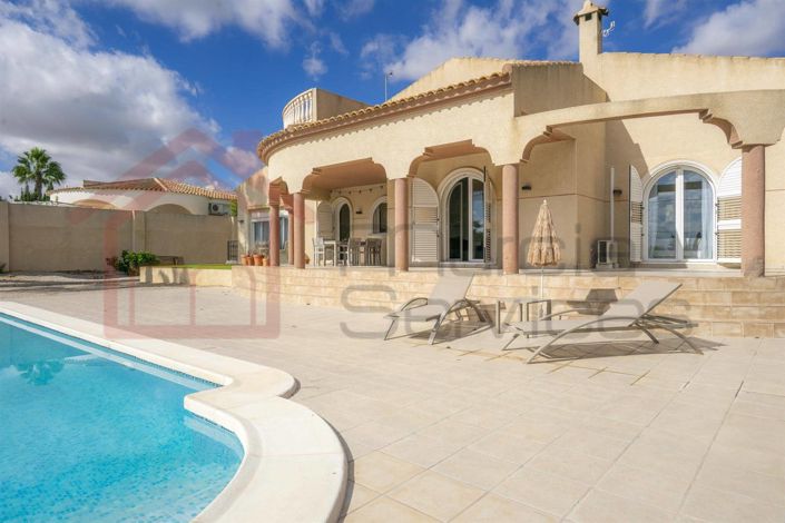 Image No.12-5 Bed Villa for sale