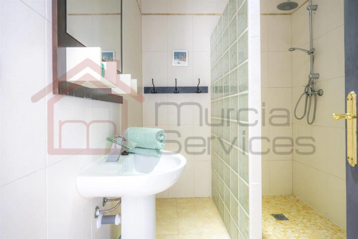 Image No.21-5 Bed Villa for sale