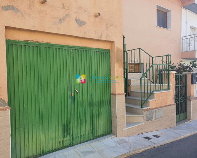 Image No.24-3 Bed Townhouse for sale