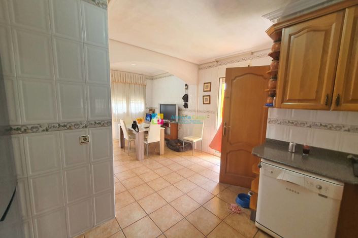 Image No.25-Villa de 4 chambres à vendre à Huercal-Overa