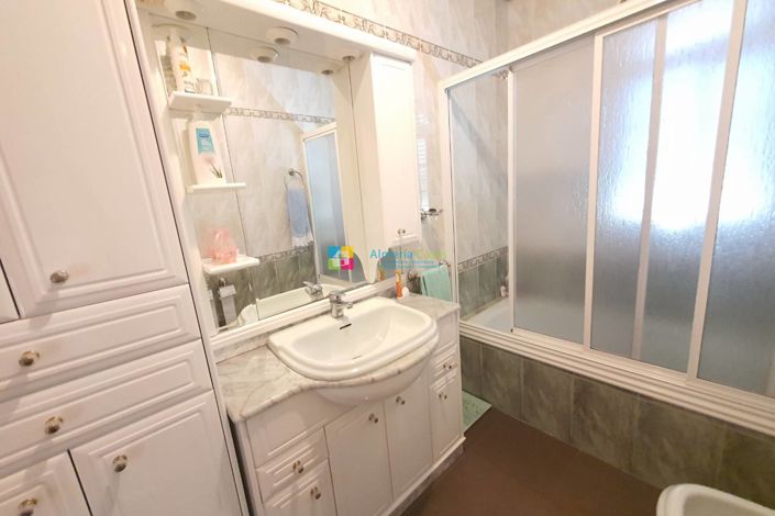 Image No.34-Villa de 4 chambres à vendre à Huercal-Overa