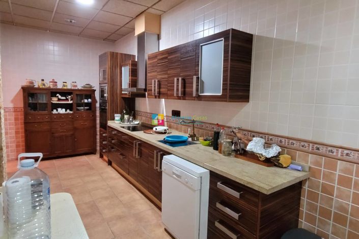 Image No.23-4 Bed Villa for sale