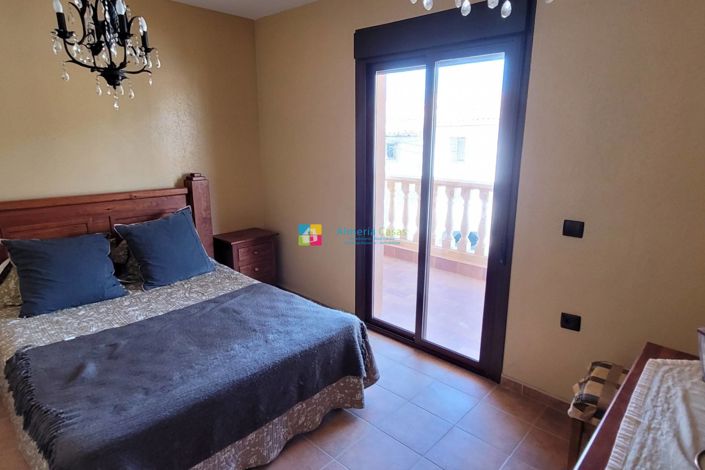 Image No.27-4 Bed Villa for sale