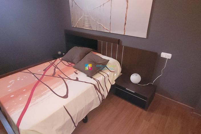 Image No.40-5 Bed Townhouse for sale