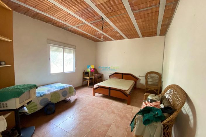 Image No.10-Maison de campagne de 4 chambres à vendre à Lúcar