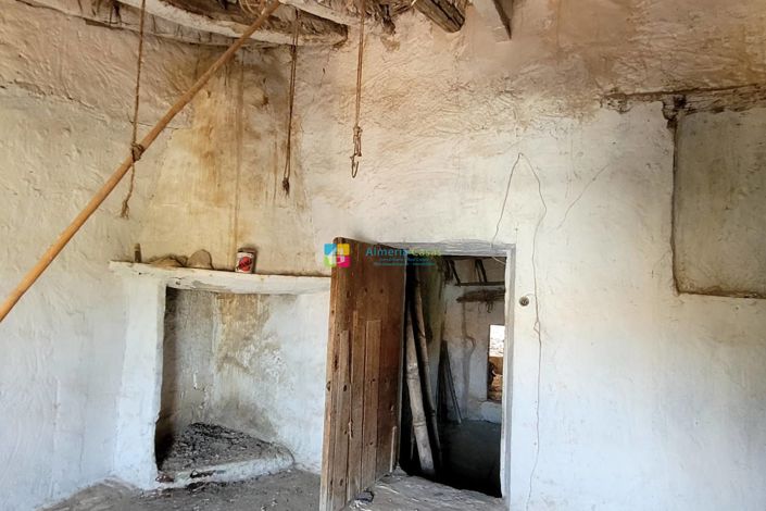 Image No.38-7 Bed Townhouse for sale