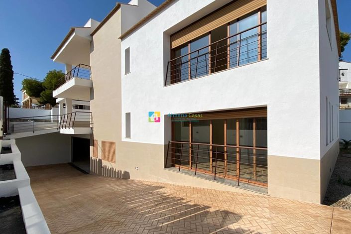 Image No.4-Villa de 5 chambres à vendre à San Juan De Los Terreros