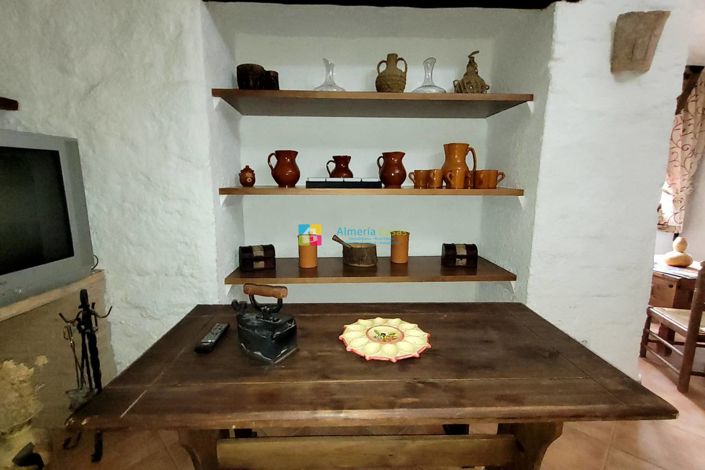 Image No.28-4 Bed House for sale