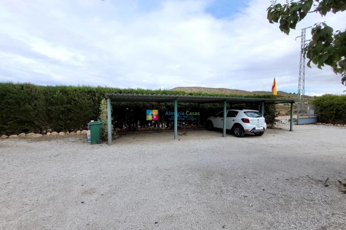 Image No.48-4 Bed House for sale