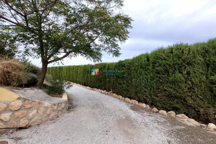 Image No.49-4 Bed House for sale