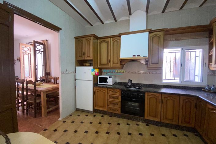 Image No.21-Maison de campagne de 3 chambres à vendre à Oria