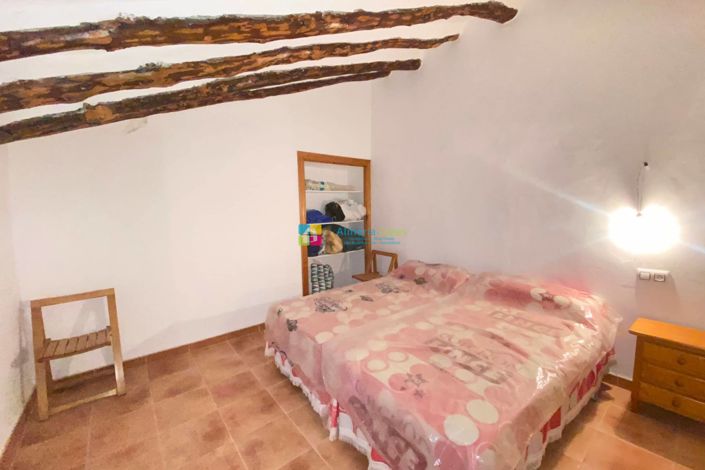 Image No.28-Maison de campagne de 3 chambres à vendre à Oria