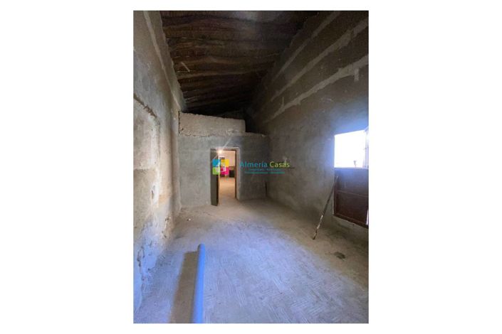 Image No.36-Maison de campagne de 3 chambres à vendre à Oria