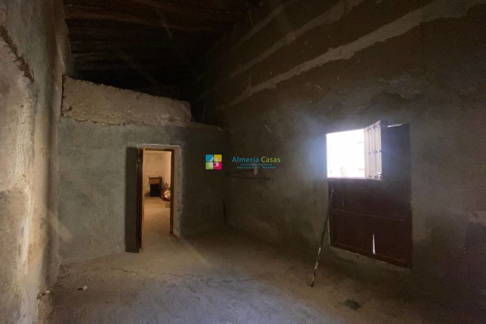 Image No.37-Maison de campagne de 3 chambres à vendre à Oria