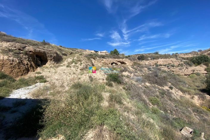 Image No.40-Maison de campagne de 3 chambres à vendre à Oria