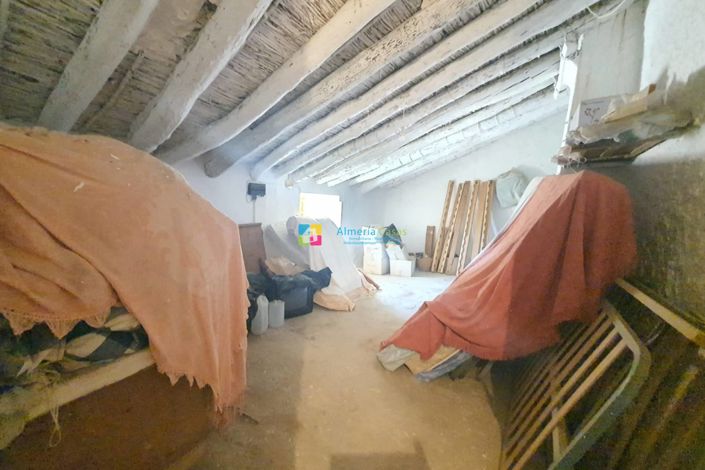 Image No.20-Maison de campagne de 4 chambres à vendre à Velez Blanco