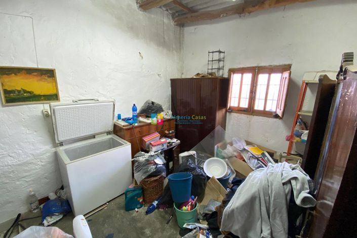 Image No.29-6 Bed Townhouse for sale