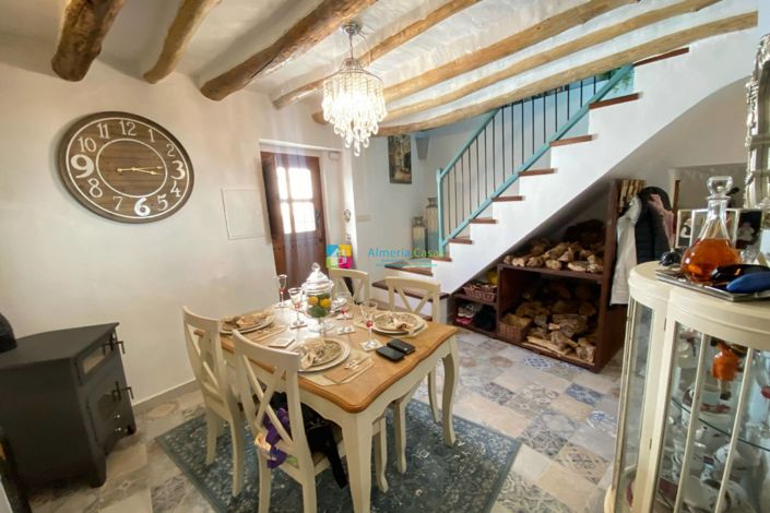 Image No.3-3 Bed Townhouse for sale