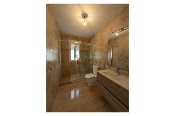 Image No.12-3 Bed Villa for sale