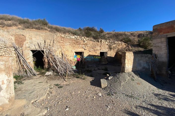 Image No.23-Maison de campagne de 3 chambres à vendre à Albox