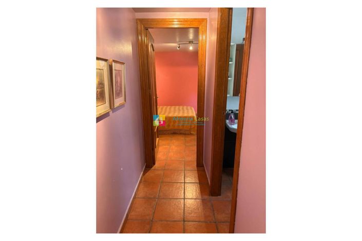 Image No.8-Maison de campagne de 4 chambres à vendre à Velez-Rubio