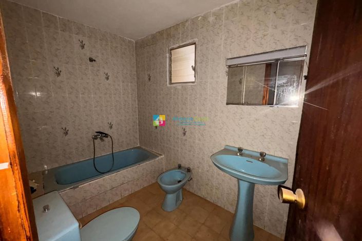 Image No.11-Maison de campagne de 4 chambres à vendre à Oria