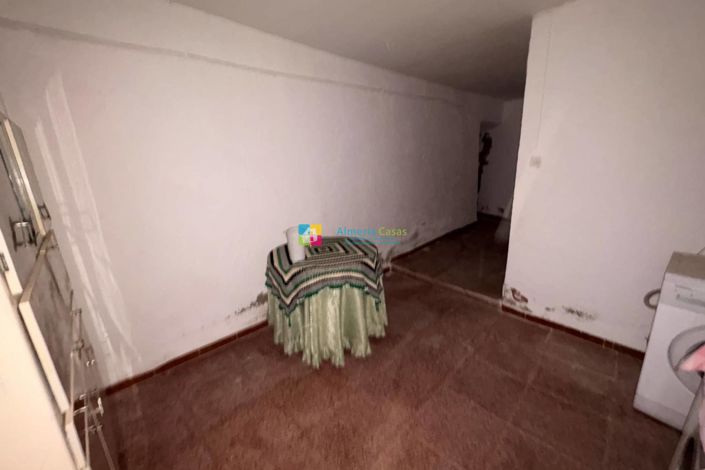 Image No.18-Maison de campagne de 4 chambres à vendre à Oria