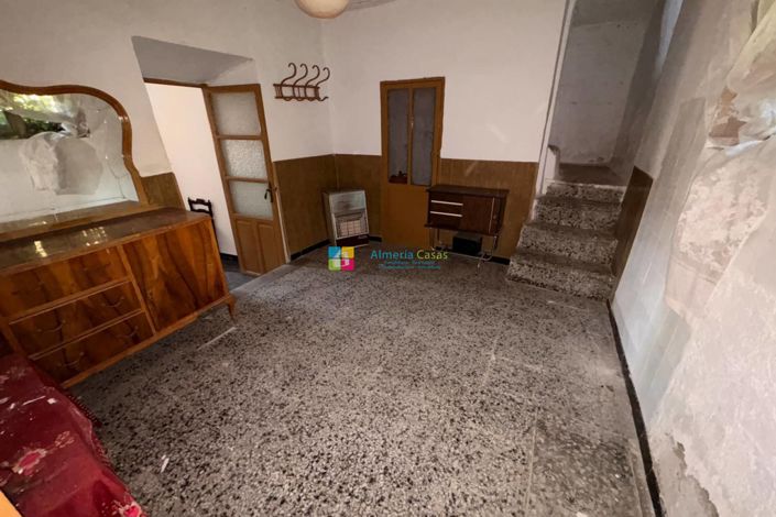 Image No.4-Maison de campagne de 4 chambres à vendre à Oria