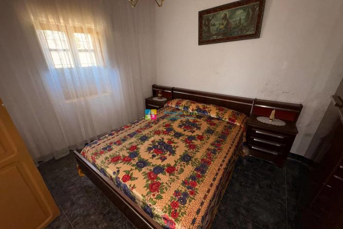 Image No.9-Maison de campagne de 4 chambres à vendre à Oria