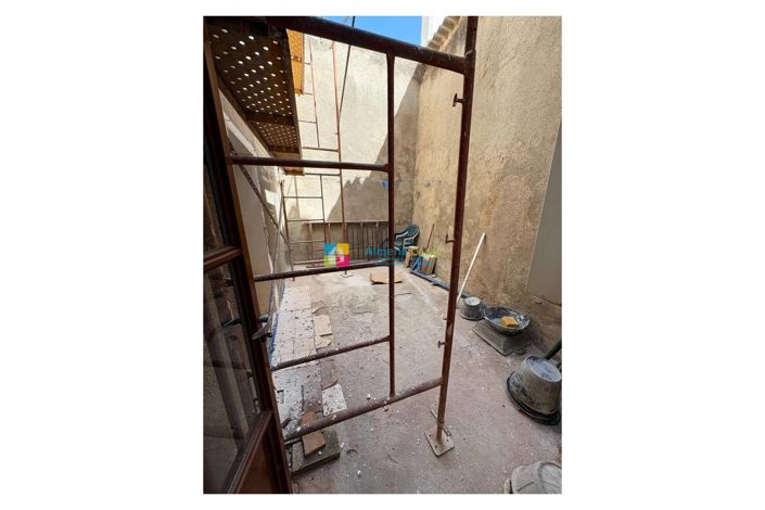 Image No.6-3 Bed Townhouse for sale