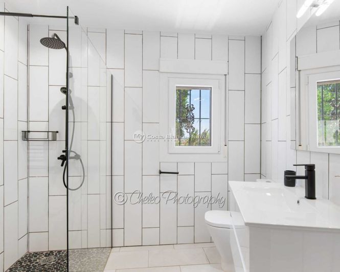 Image No.12-4 Bed Villa for sale