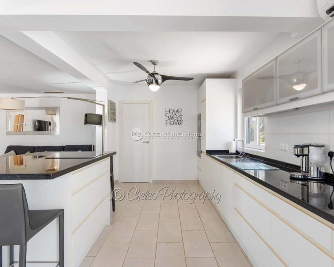 Image No.4-4 Bed Villa for sale