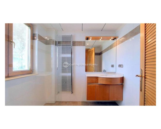 Image No.19-Villa de 6 chambres à vendre à Penáguila