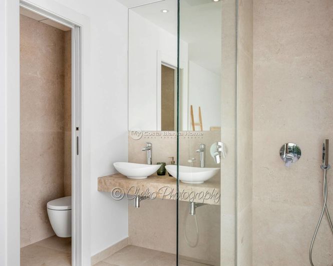 Image No.14-3 Bed Villa for sale