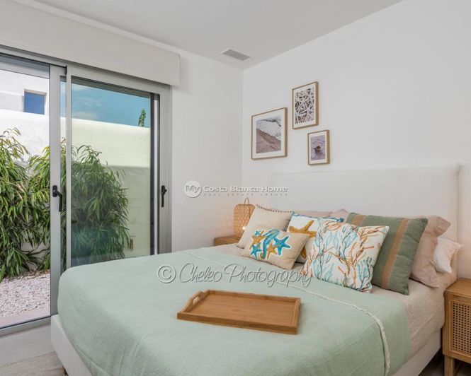 Image No.20-3 Bed Villa for sale