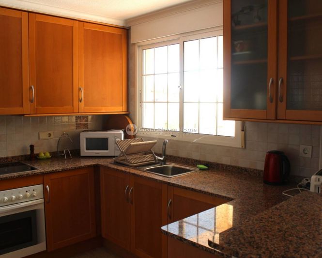 Image No.4-3 Bed Semi-Detached for sale